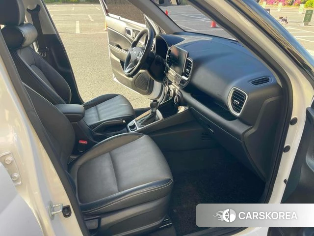 Hyundai Venue 2019 Белый из Кореи, фото 2