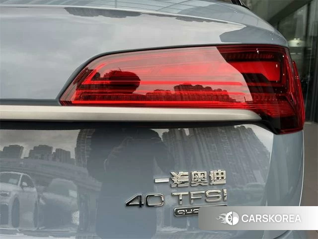 Audi Q5L 2022 Синий из Китая, фото 2