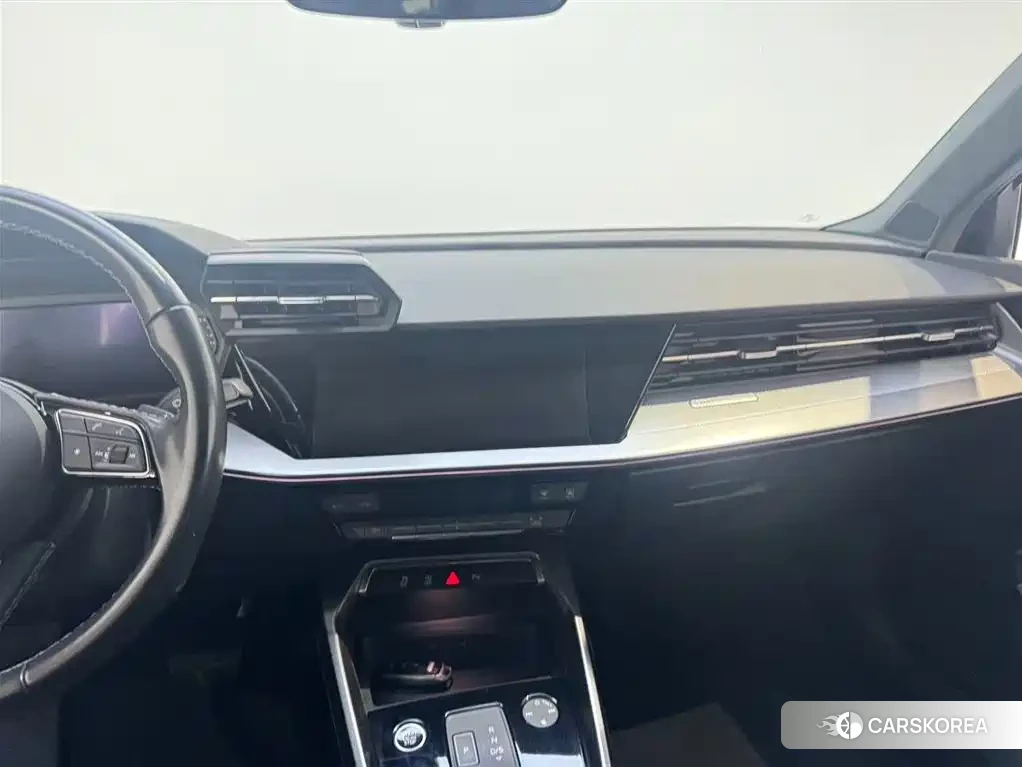 Audi A3 2024 Белый из Китая, фото 3