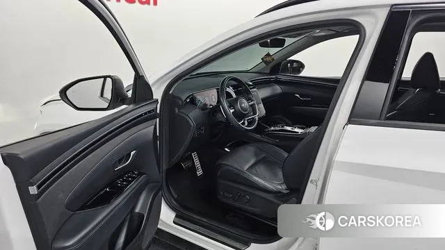 Hyundai Tucson Hybrid (NX4) 2021 Белый из Кореи, фото 2