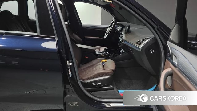 BMW iX3 2022 Черный из Кореи, фото 2