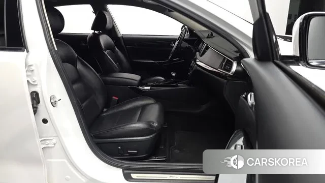 Kia Come New K7 2018 Белый из Кореи, фото 2