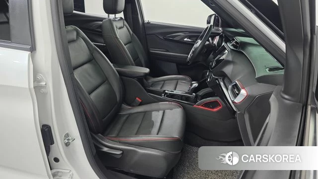 Chevrolet (GM Daewoo) Trailblazer 2021 Белый из Кореи, фото 2