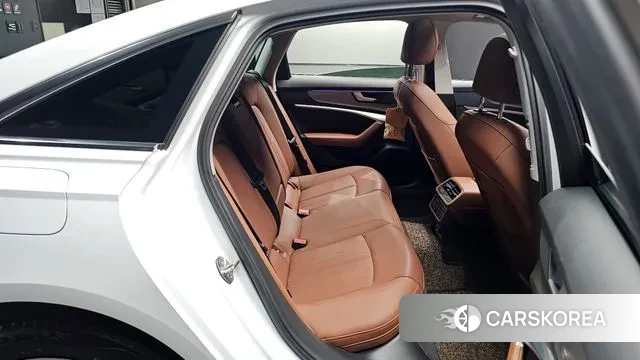 Audi A6 (C8) 2022 Белый из Кореи, фото 2