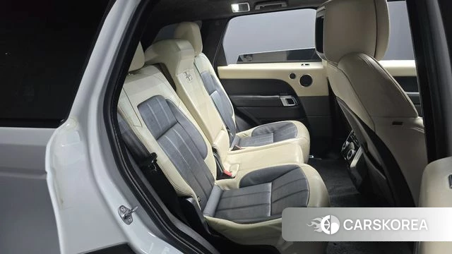 Land Rover Range Rover Sport 2nd Generation 2018 Белый из Кореи, фото 2