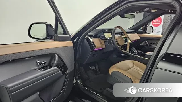 Land Rover Range Rover Sport 3rd Generation 2025 Черный из Кореи, фото 2