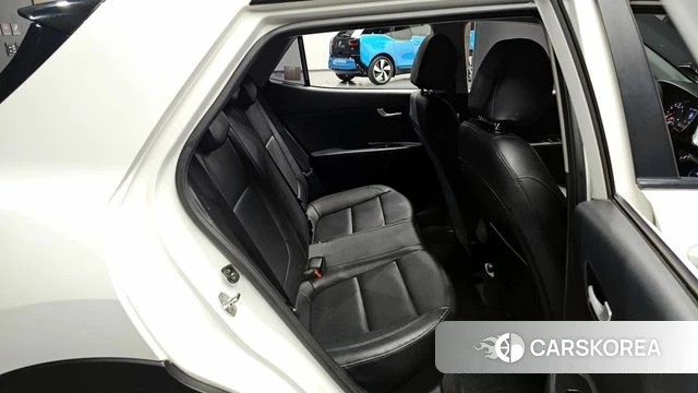 Kia Stonic 2018 Белый из Кореи, фото 2