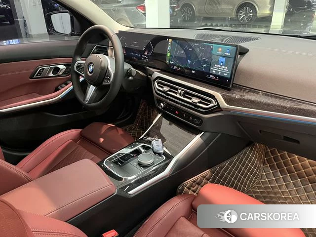 BMW 3 series 2023 Темно-серый из Китая, фото 2