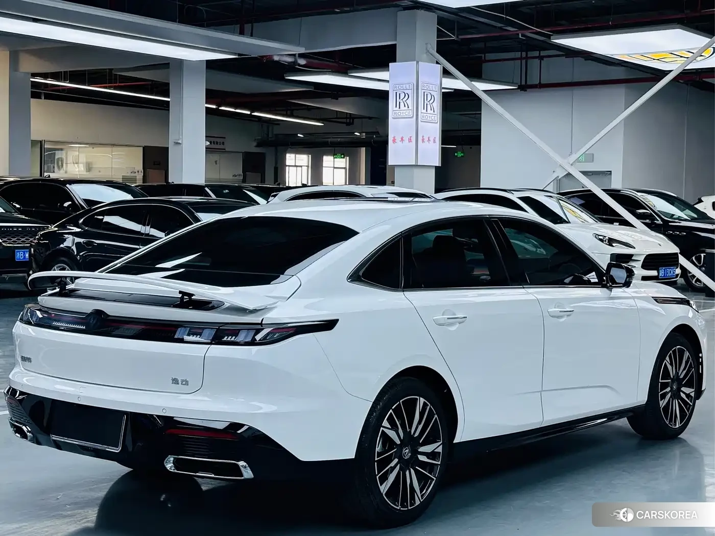 Chang'an Yidong 2025 Белый из Китая, фото 3