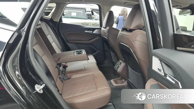 BMW 2 Series Active Tourer (U06) 2024 Черный из Кореи, фото 2