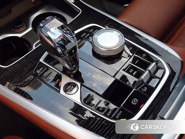 BMW X7 (G07) 2022 Серый из Кореи, фото 2