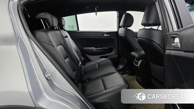 Kia Sportage The Bold 2021 Серый из Кореи, фото 2