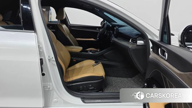 Kia K5 3rd generation 2022 Белый из Кореи, фото 2