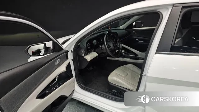 Hyundai Avante (CN7) 2020 Белый из Кореи, фото 2