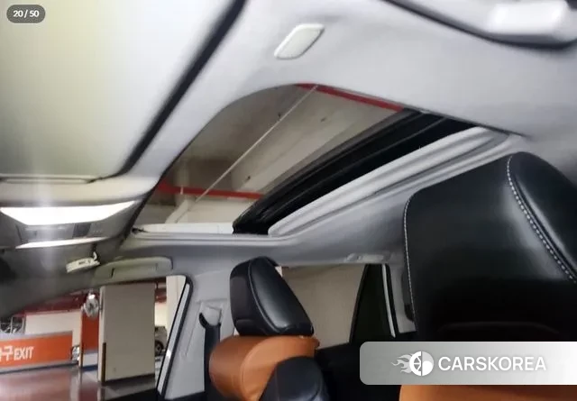 Toyota RAV4 5th Generation 2023 Белый из Кореи, фото 2