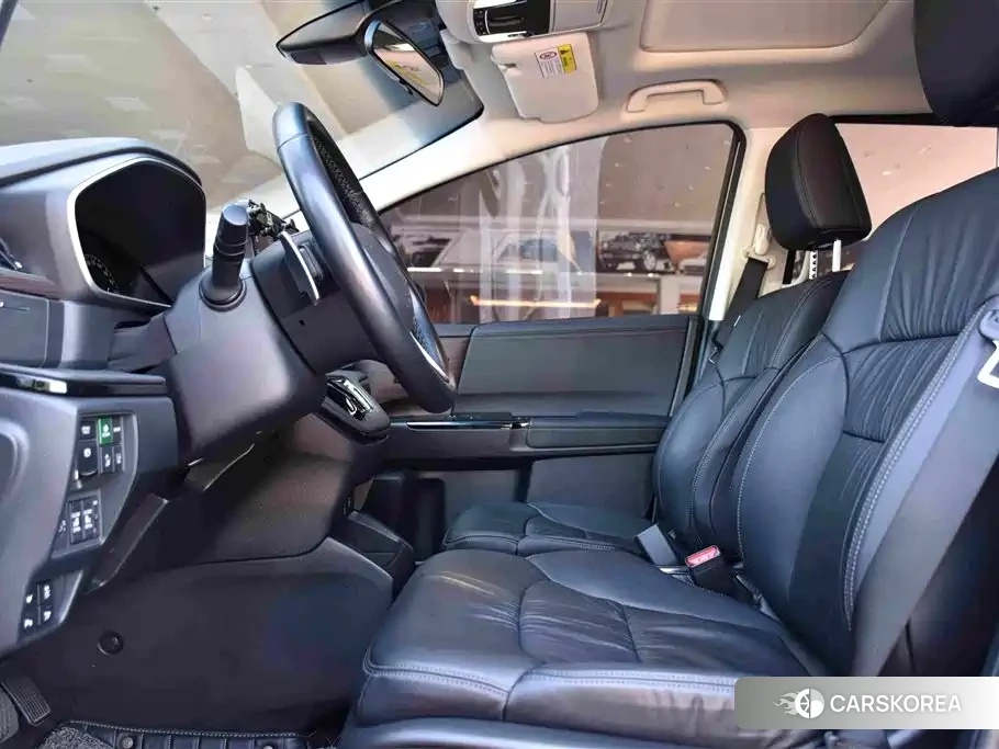 Honda Odyssey 2022 Синий из Китая, фото 2