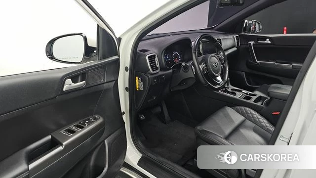 Kia Sportage 4th Generation 2018 Белый из Кореи, фото 2
