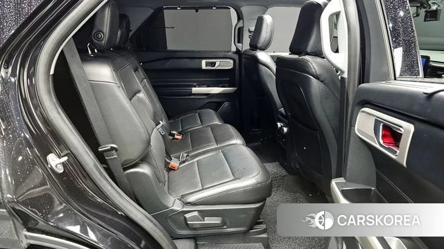 Ford Explorer 6th Generation 2020 Черный из Кореи, фото 2