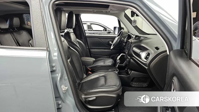 Jeep Renegade 2018 Серый из Кореи, фото 2