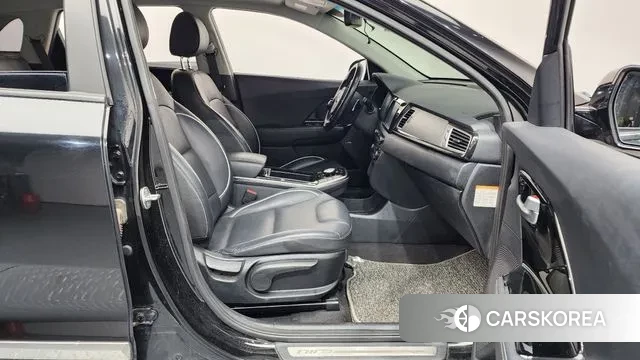 Kia Niro EV 2018 Черный из Кореи, фото 2