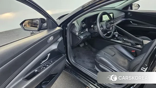 Hyundai Avante (CN7) 2022 Черный из Кореи, фото 2