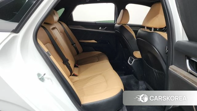 Kia K5 3rd generation 2021 Белый из Кореи, фото 2