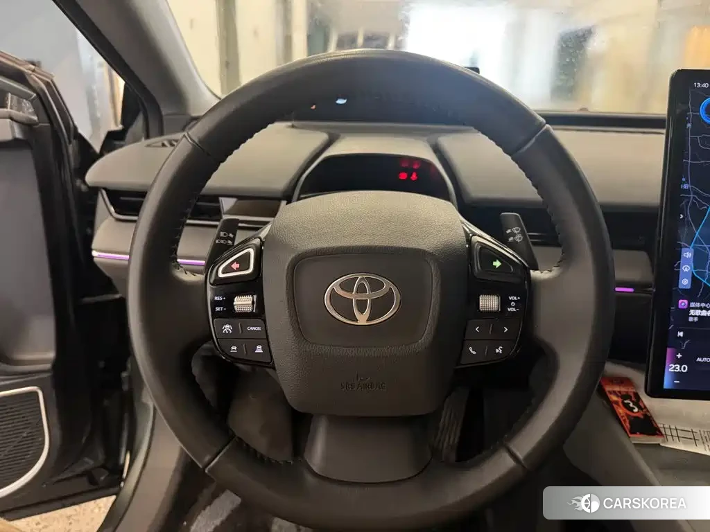 Toyota bZ3 2026 Silver/gray из Китая, фото 2