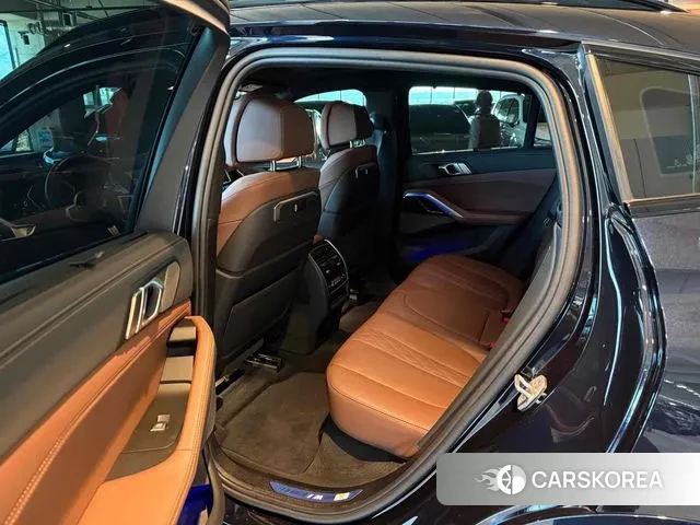 BMW X6 (G06) 2024 Черный из Кореи, фото 2