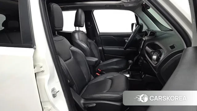 Jeep Renegade 2019 Белый из Кореи, фото 2