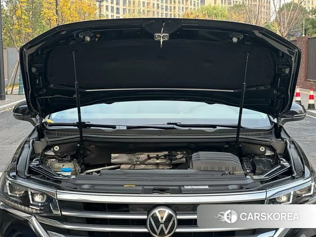 Volkswagen Weiran 2023 Черный из Китая, фото 2