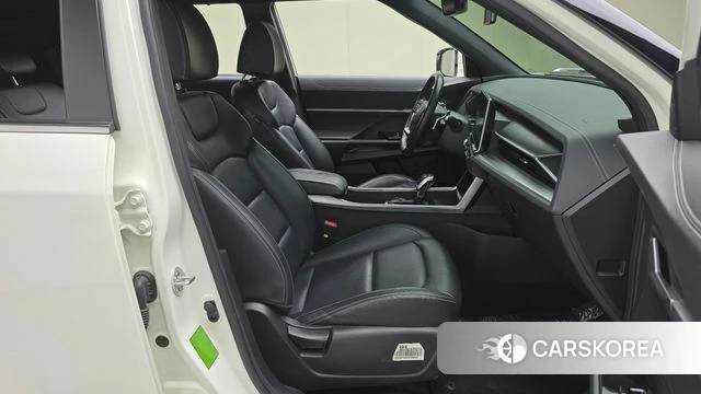 Ssangyong Torres 2022 Белый из Кореи, фото 2