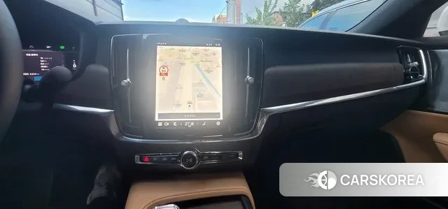 Volvo S90 2024 Белый из Кореи, фото 2