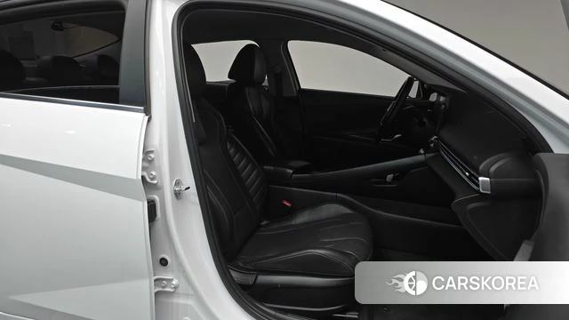 Hyundai Avante (CN7) 2021 Белый из Кореи, фото 2