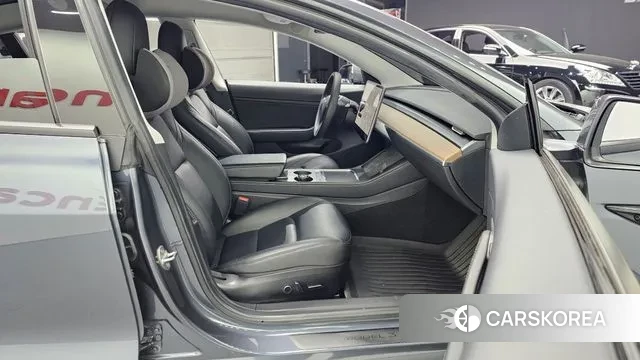 Tesla Model 3 2021 Серый из Кореи, фото 2