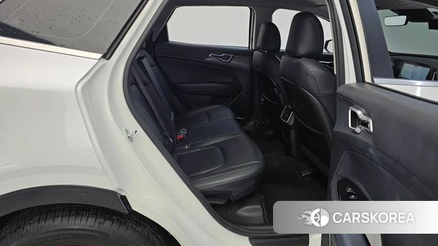 Kia Sportage 5th Generation 2022 Белый из Кореи, фото 2