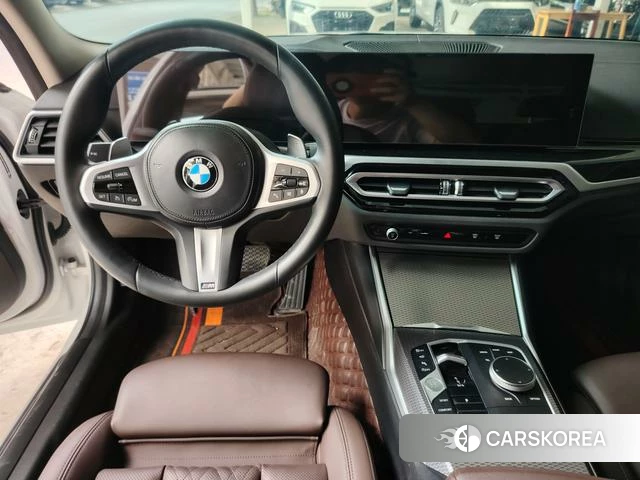 BMW 3 series 2023 Белый из Китая, фото 2