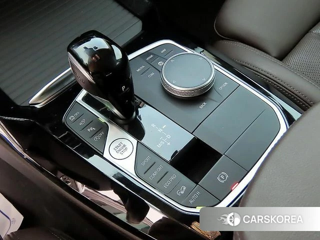 BMW X4 (G02) 2023 Белый из Кореи, фото 2