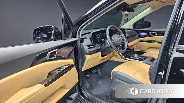 Kia Carnival 4th generation 2023 Черный из Кореи, фото 2