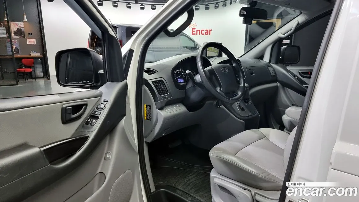 Hyundai The New Grand Starex 2019 Белый из Кореи, фото 2