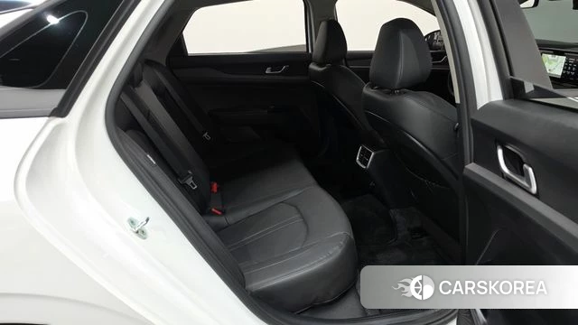 Kia K5 3rd generation 2022 Белый из Кореи, фото 2