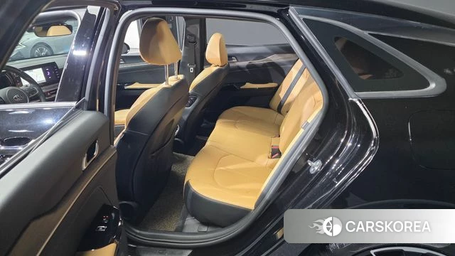 Kia K5 3rd generation 2021 Черный из Кореи, фото 2