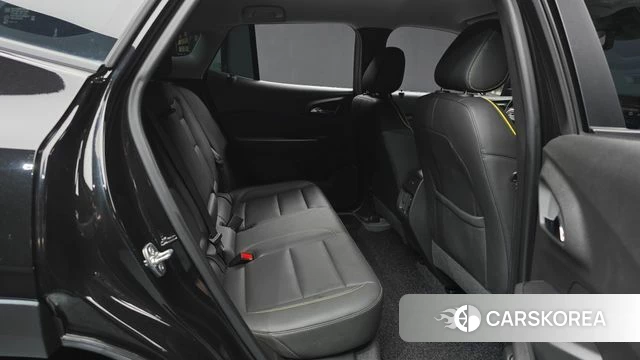 Chevrolet (GM Daewoo) Trax Crossover 2024 Черный из Кореи, фото 2