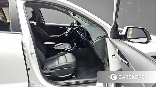 Kia Di Ol Nu Niro 2022 Белый из Кореи, фото 2