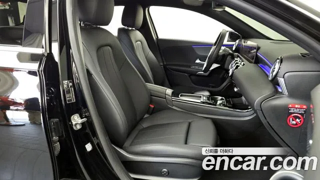 Mercedes-Benz A-Class W177 2024 Черный из Кореи, фото 2