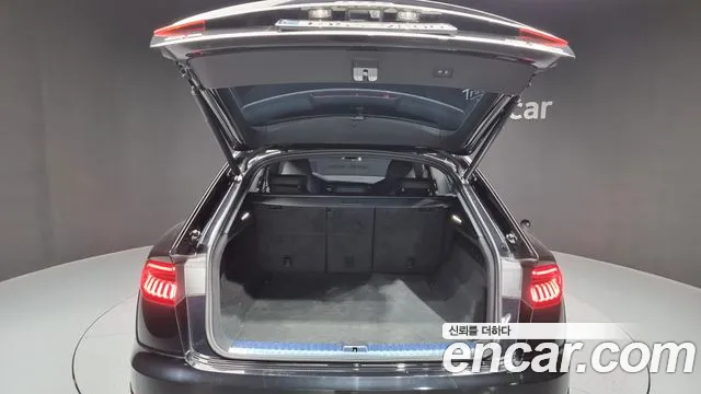 Audi Q8 (4M) id 2698943 из Кореи 2