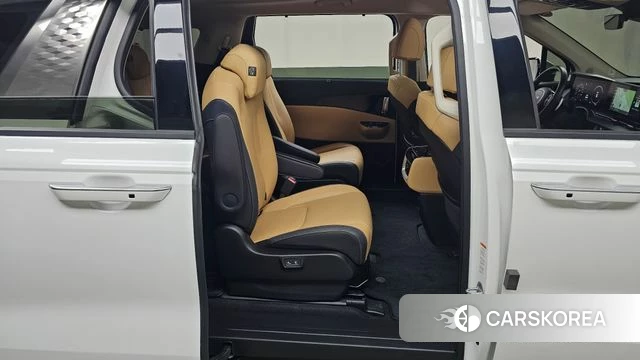 Kia Carnival 4th generation 2022 Белый из Кореи, фото 2