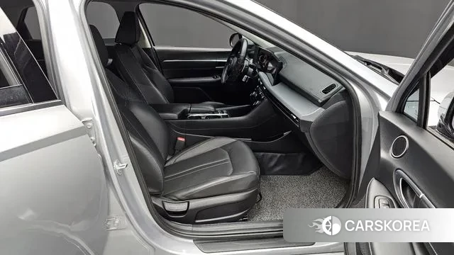 Hyundai Sonata D Edge (DN8) 2024 Серебряный из Кореи, фото 2