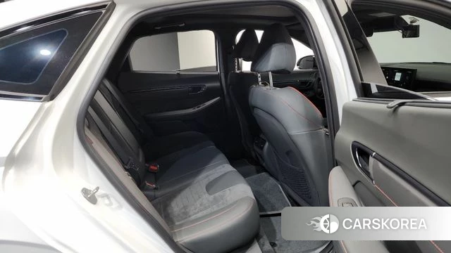 Hyundai Sonata D Edge (DN8) 2023 Белый из Кореи, фото 2