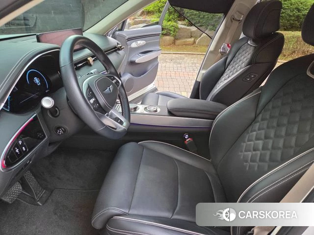 Genesis Electrified GV70 2022 Жемчужный цвет из Кореи, фото 2