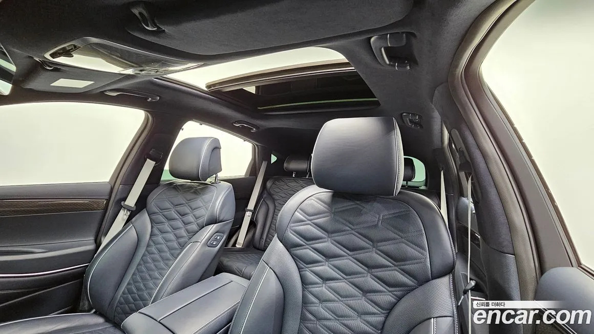 Genesis GV80 Coupe 2023 Красный из Кореи, фото 2